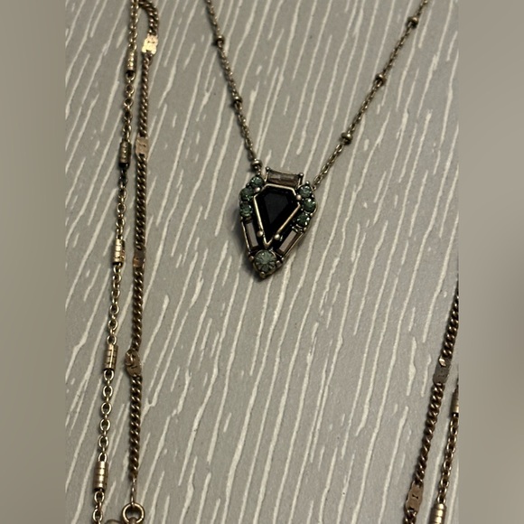 Chloe + Isabel Monarch Convertible Layered Necklace Set - Picture 5 of 14